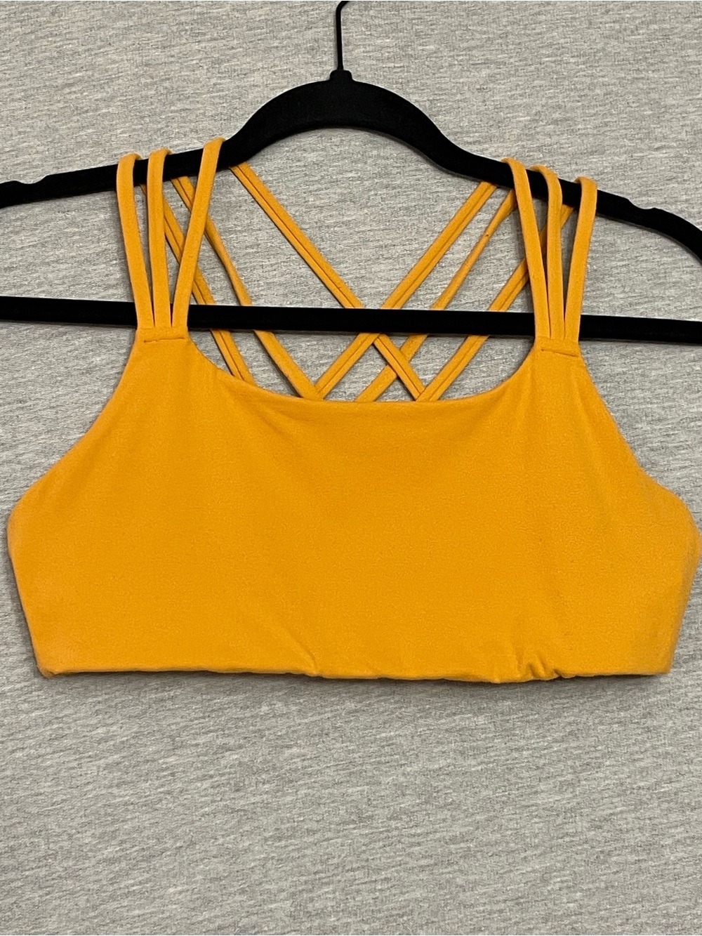 Athleta Strappy Back Sport Bra